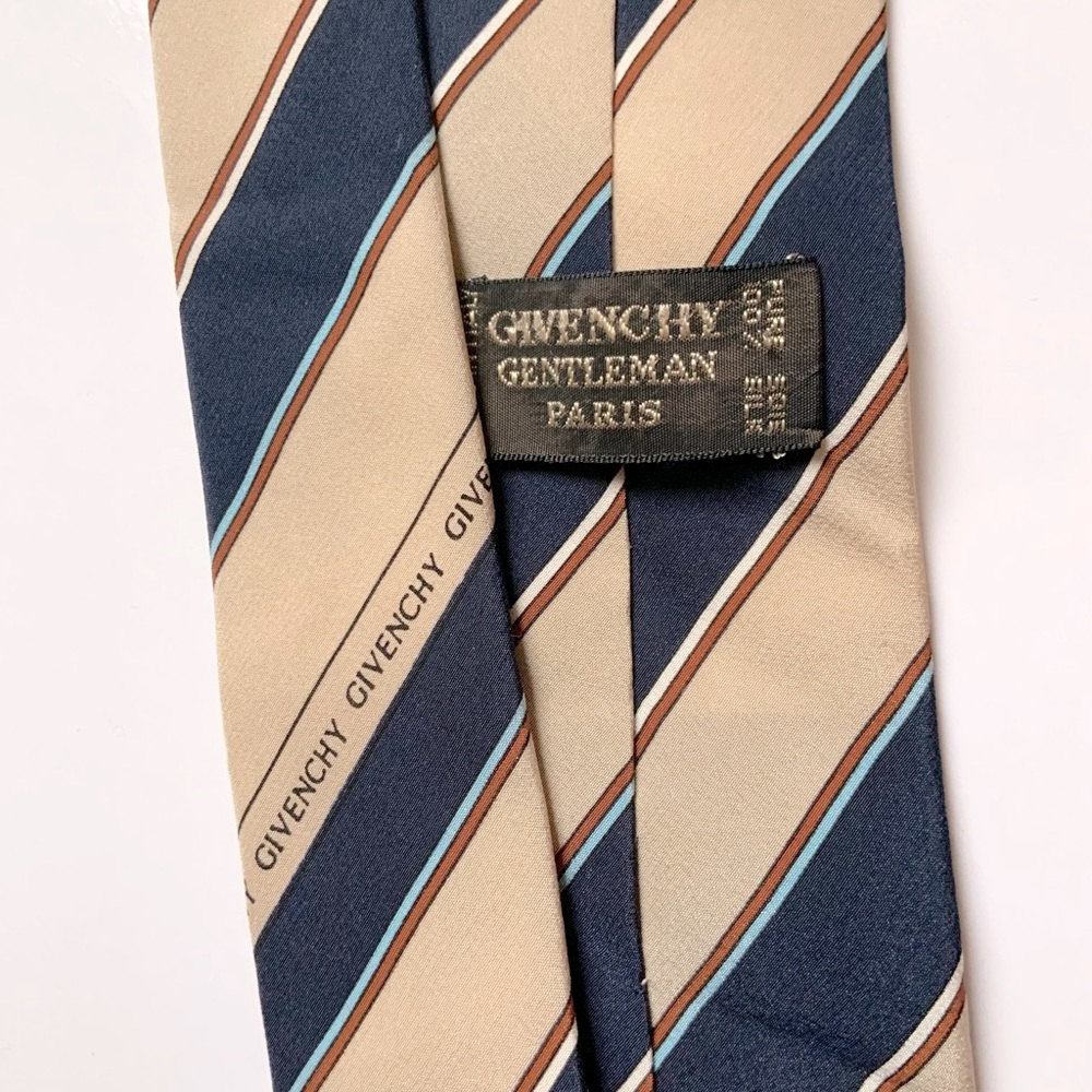 Vintage GIVENCHY 100% SILK Silk Gentlemen Necktie